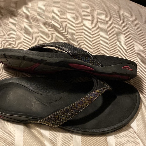 Abeo flip flops, size 8 - Picture 6 of 6